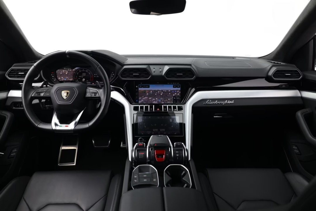 Lamborghini URUS - foto 9