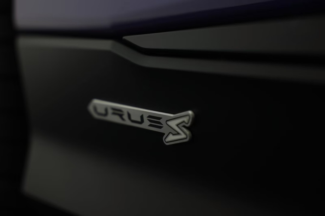 Lamborghini URUS - foto 23