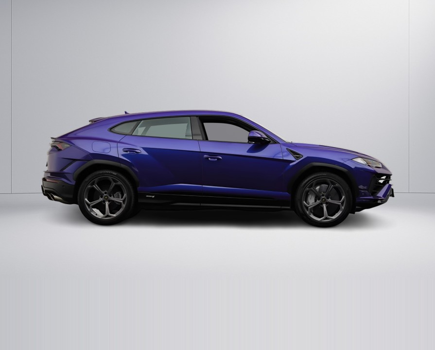 Lamborghini URUS (2)
