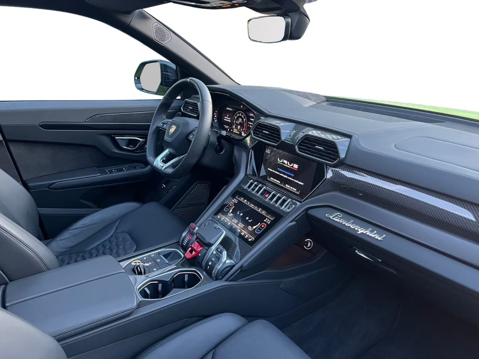 Lamborghini URUS - foto 9