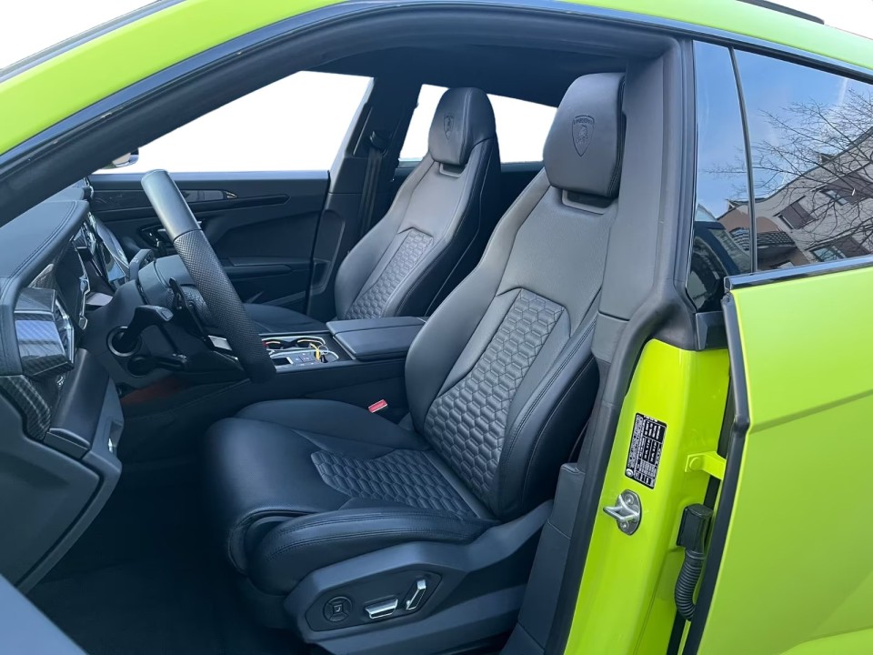 Lamborghini URUS - foto 10