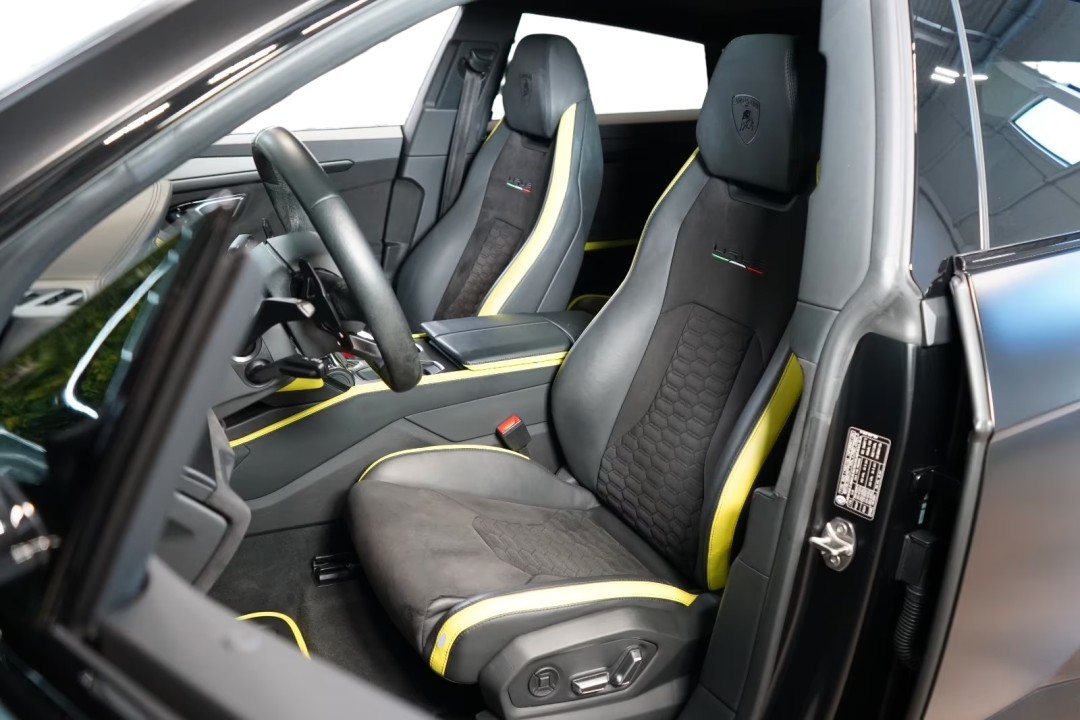 Lamborghini URUS - foto 10