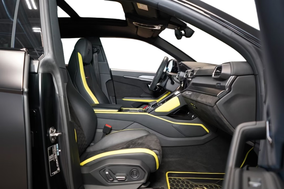 Lamborghini URUS - foto 11