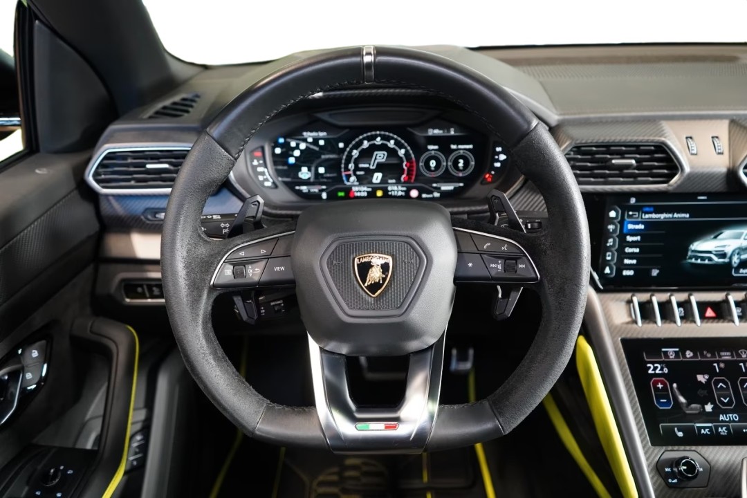 Lamborghini URUS - foto 7