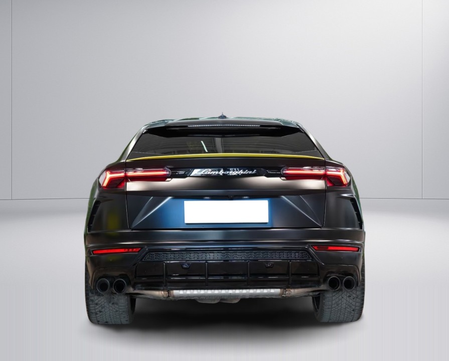 Lamborghini URUS (3)