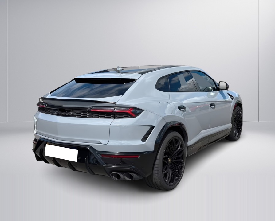 Lamborghini URUS SE (3)