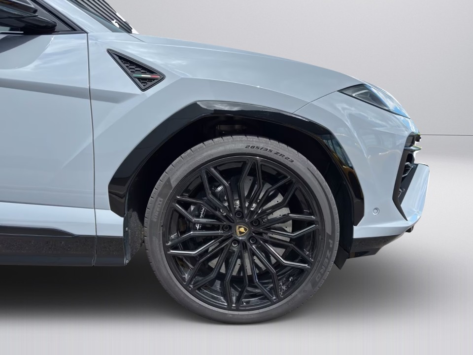 Lamborghini URUS SE - foto 10