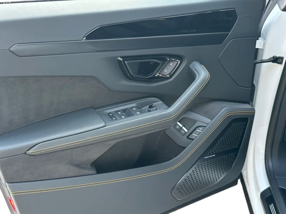 Lamborghini URUS SE - foto 20