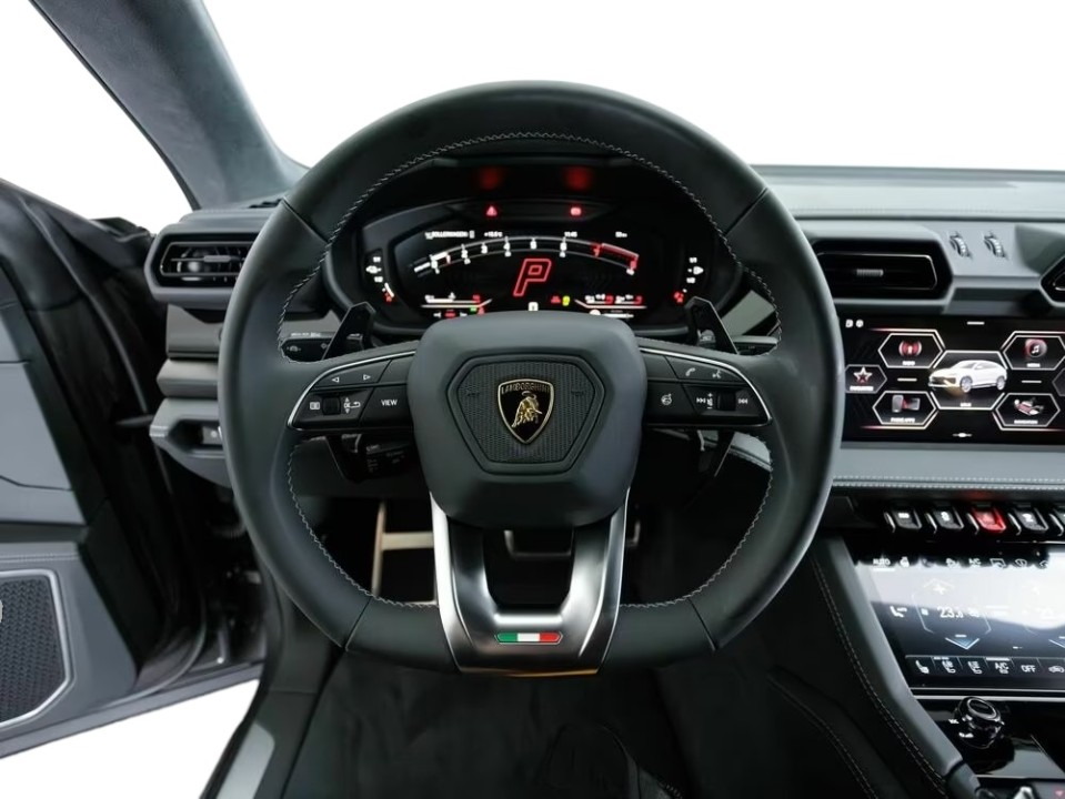 Lamborghini Urus SE (5)