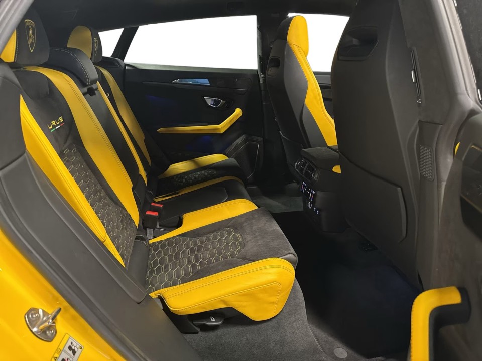 Lamborghini URUS - foto 9