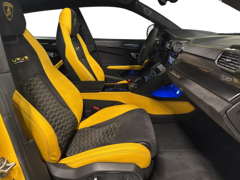 Lamborghini URUS - foto 10
