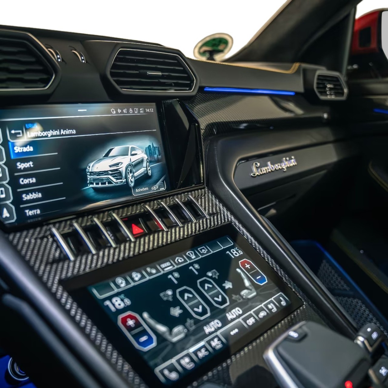 Lamborghini URUS - foto 12