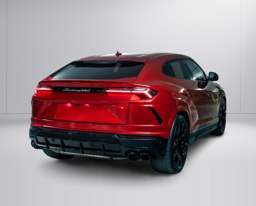 Lamborghini URUS (3)