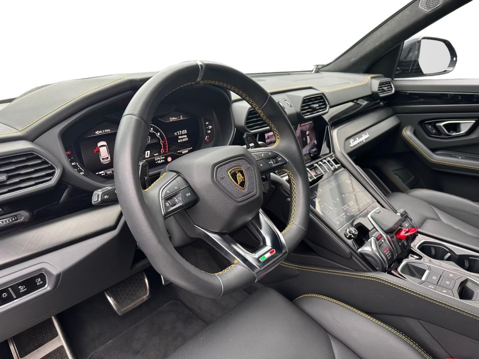 Lamborghini URUS - foto 8