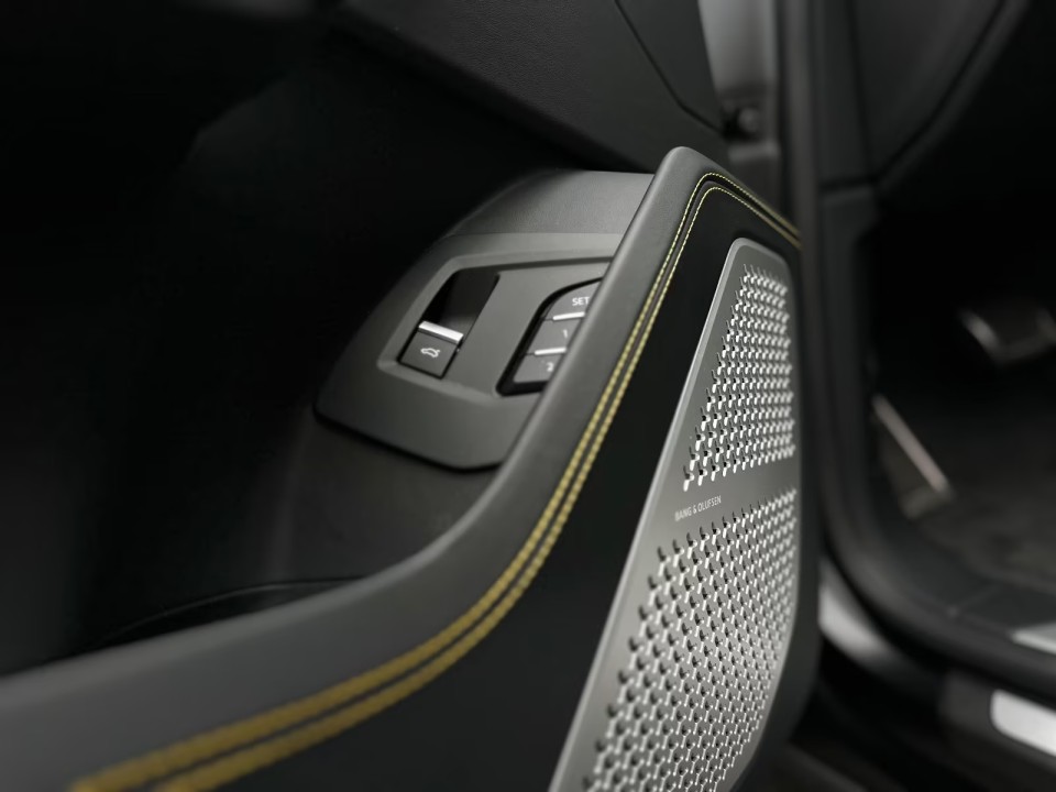 Lamborghini URUS - foto 15
