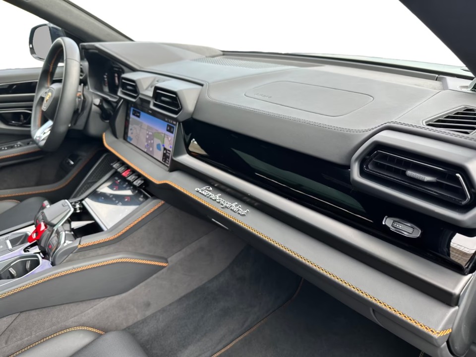 Lamborghini URUS SE - foto 14