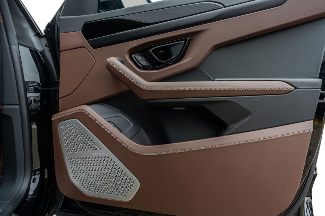 Lamborghini URUS SE - foto 15