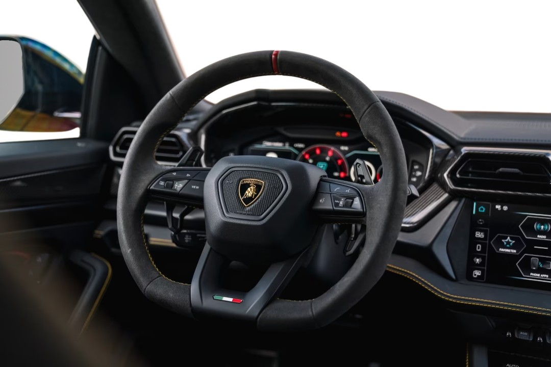 Lamborghini URUS SE - foto 20
