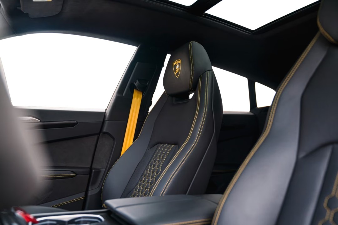 Lamborghini URUS SE - foto 10