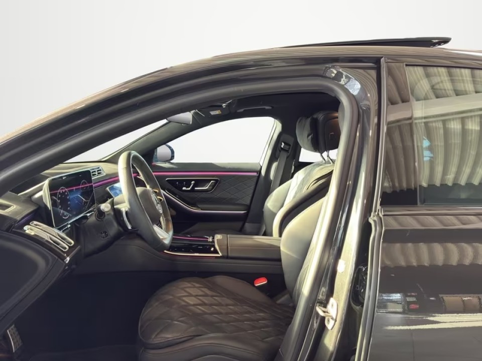 Mercedes-Benz S 500 4MATIC AMG - foto 9