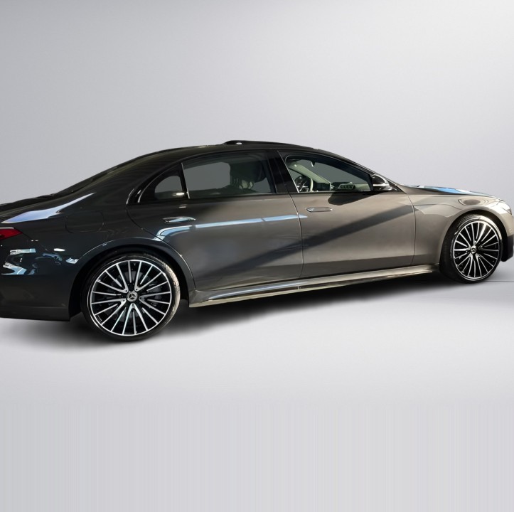 Mercedes-Benz S 500 4MATIC AMG (2)