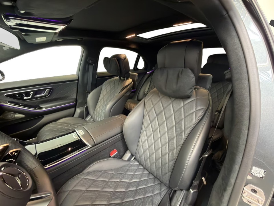 Mercedes-Benz S 500 4MATIC AMG - foto 11