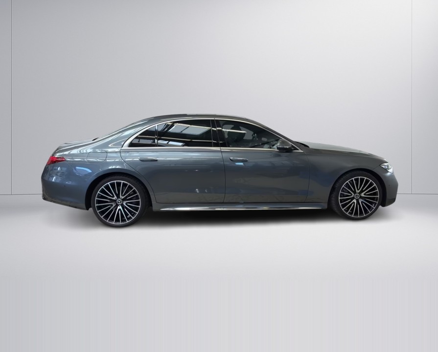 Mercedes-Benz S 500 4MATIC AMG (2)