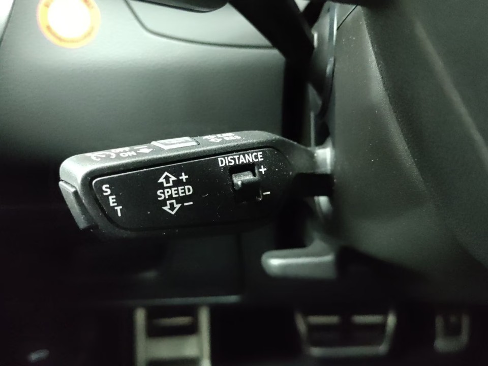 Audi A6 55 TFSIe Quattro - foto 7