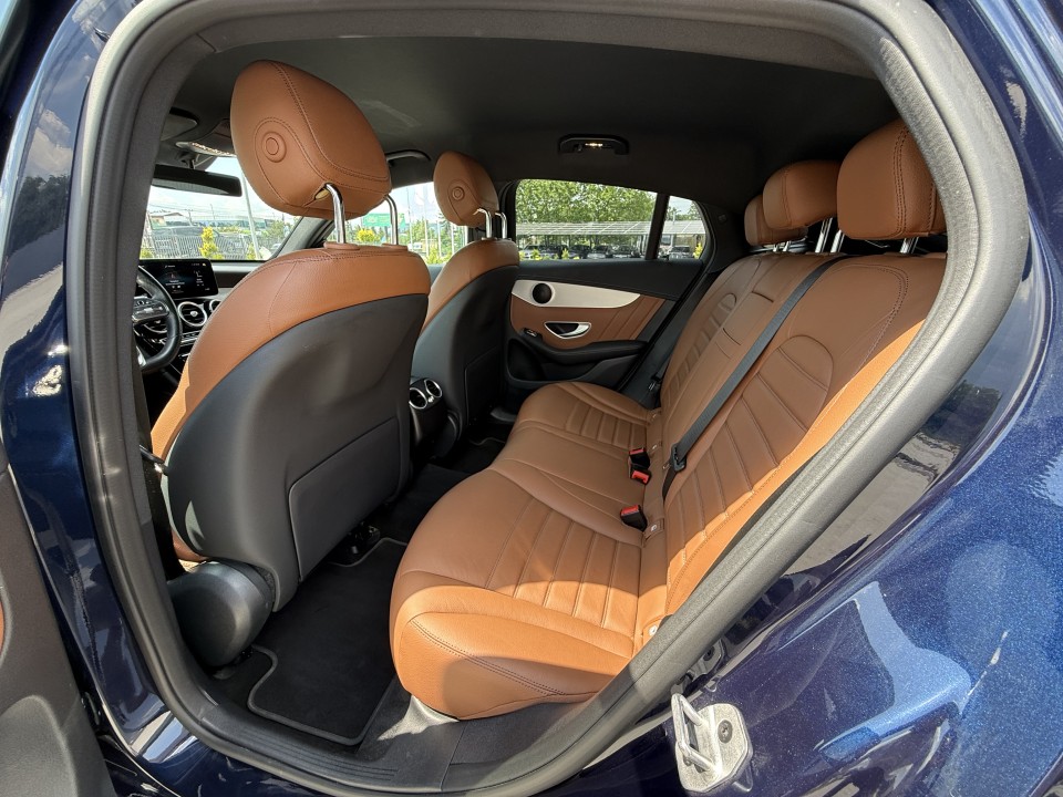 Mercedes-Benz GLC Coupé 300e 4MATIC AMG Line - foto 14