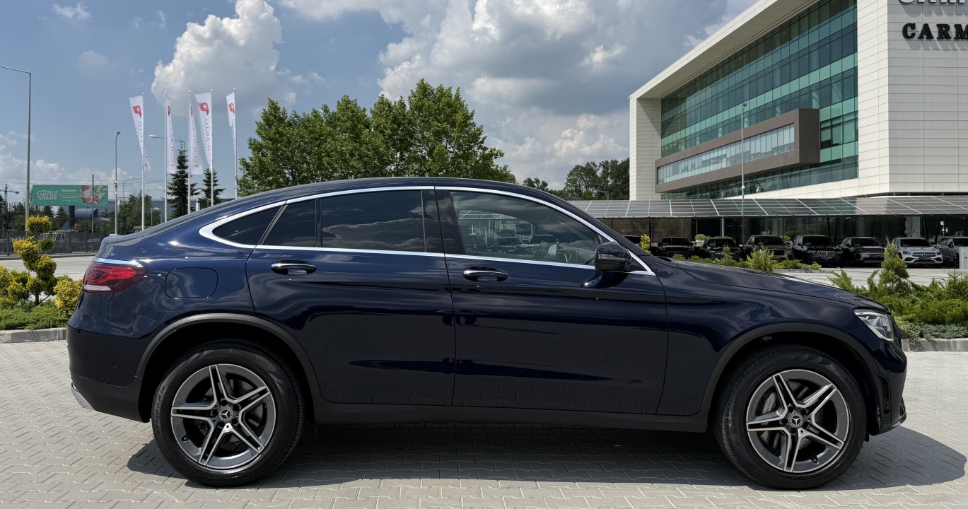 Mercedes-Benz GLC Coupé 300e 4MATIC AMG Line (2)