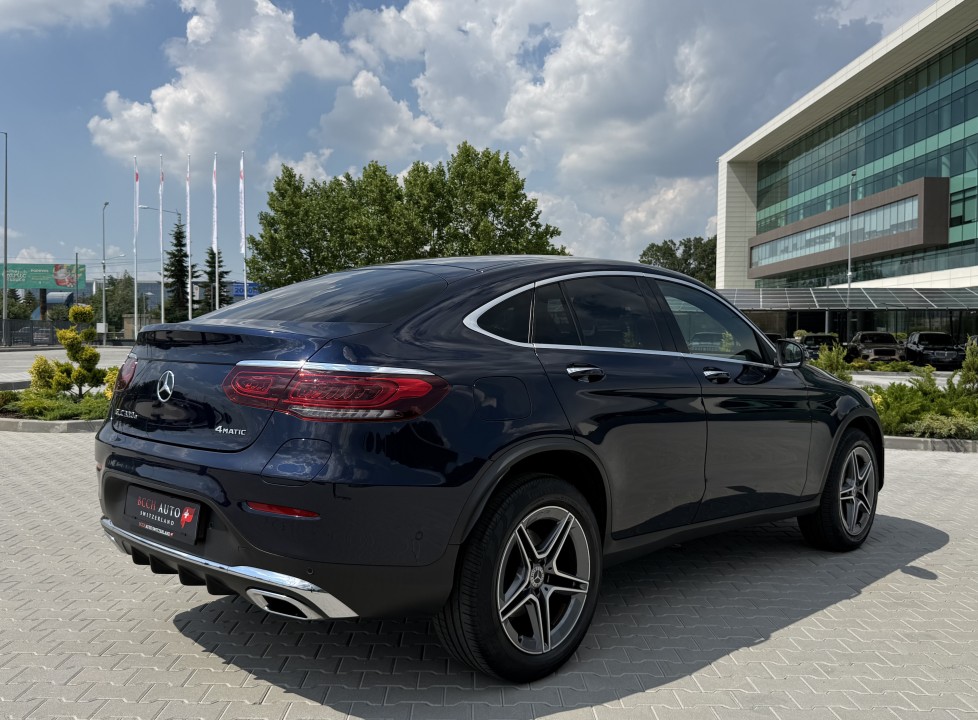 Mercedes-Benz GLC Coupé 300e 4MATIC AMG Line (3)