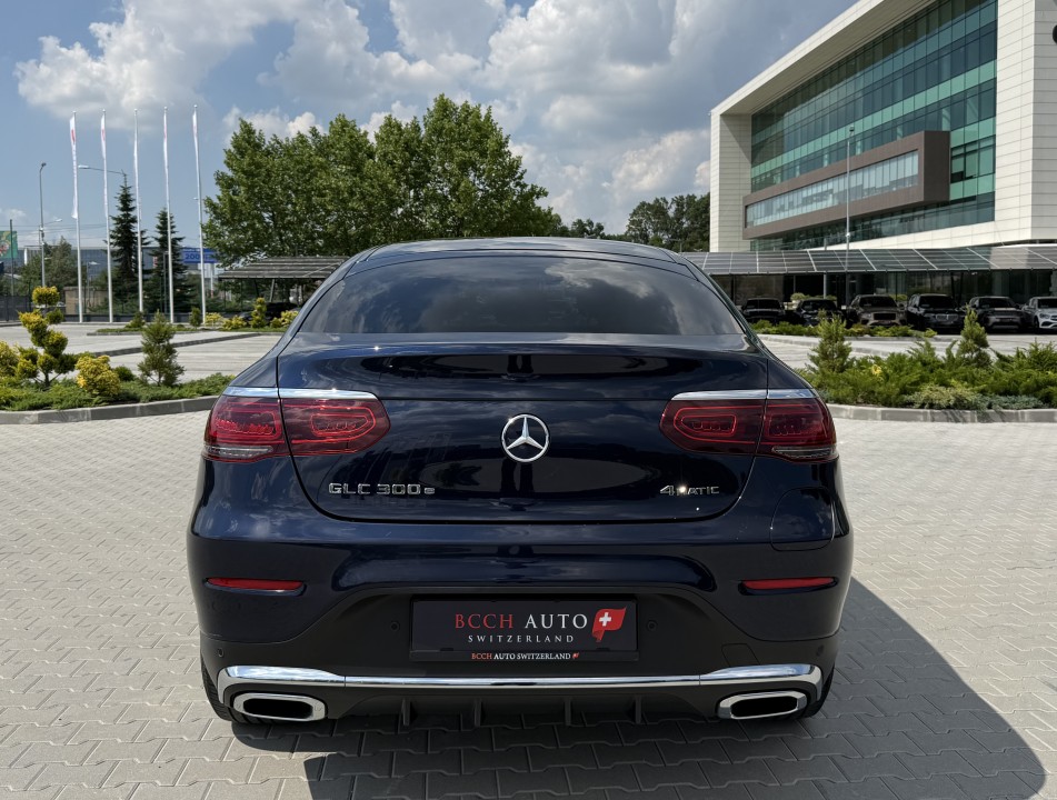 Mercedes-Benz GLC Coupé 300e 4MATIC AMG Line (4)