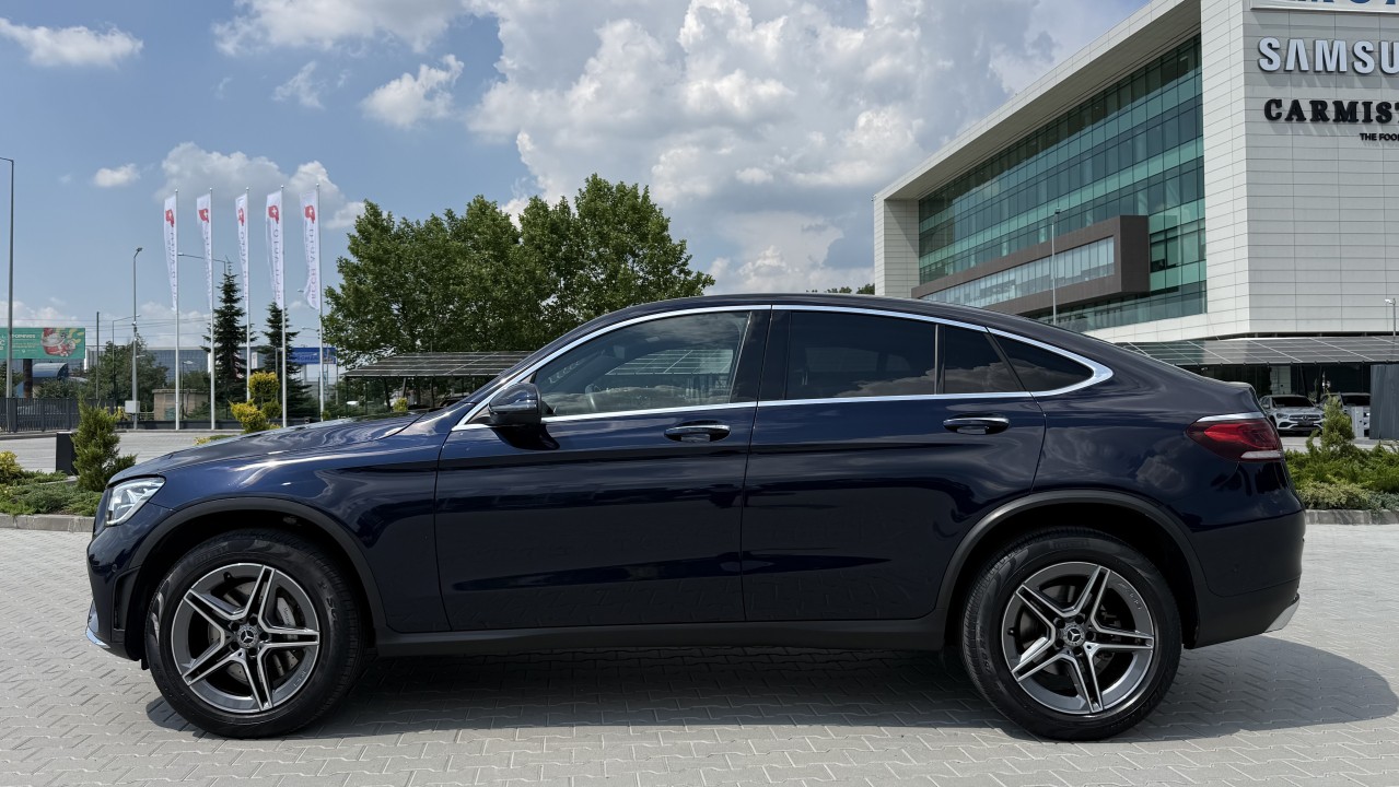 Mercedes-Benz GLC Coupé 300e 4MATIC AMG Line - foto 6