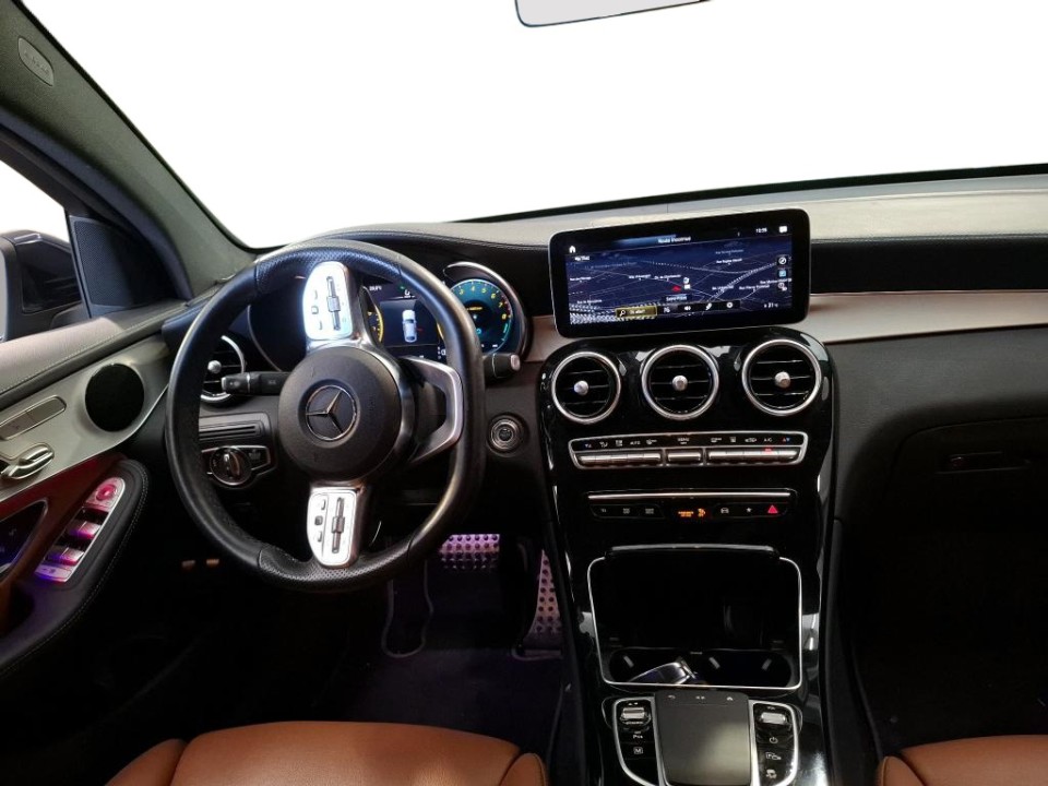 Mercedes-Benz GLC Coupé 300e 4MATIC AMG Line - foto 7