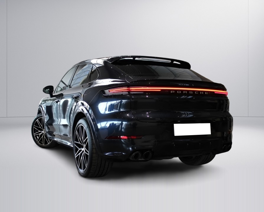 Porsche Cayenne Coupe E-Hybrid (5)