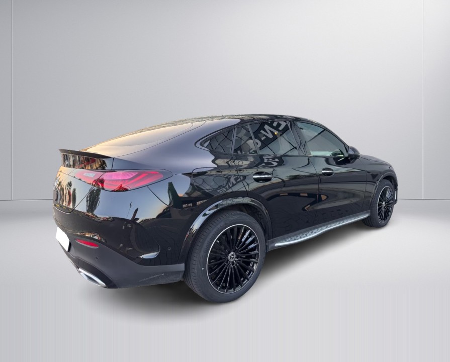 Mercedes-Benz GLE Coupé Mercedes-Benz GLC Coupe 300d 4MATIC (2)