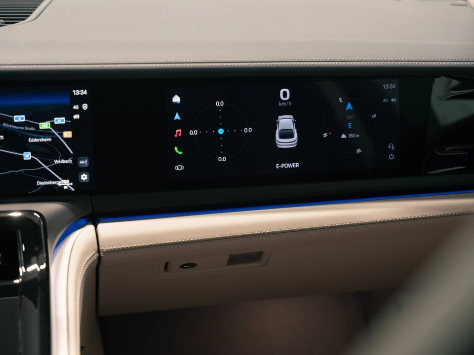 Porsche Panamera 4 E-Hybrid - foto 17