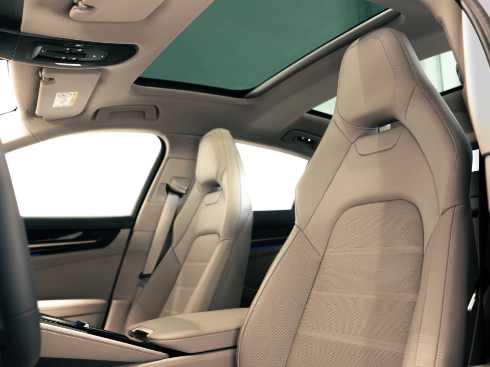 Porsche Panamera 4 E-Hybrid - foto 7
