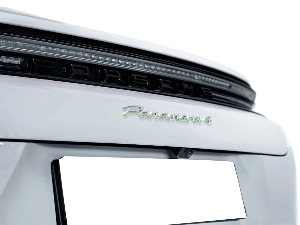 Porsche Panamera 4 E-Hybrid - foto 28