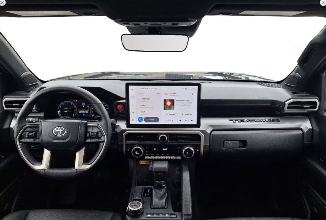 Toyota Tacoma - foto 12