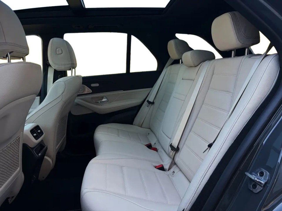 Mercedes-Benz GLE 350de 4MATIC AMG - foto 22
