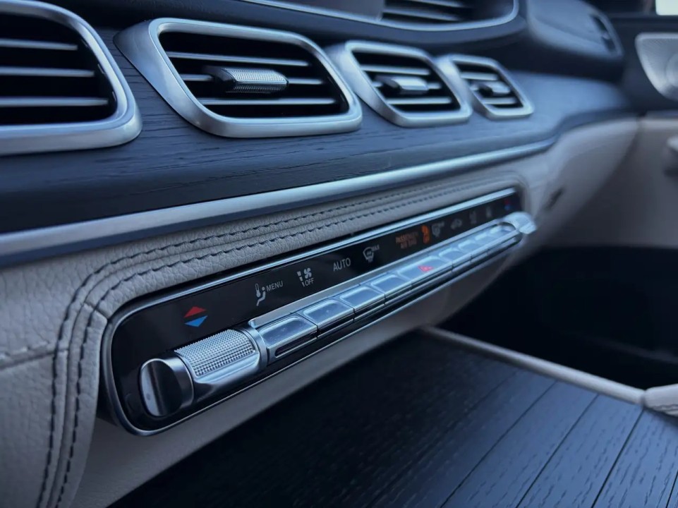 Mercedes-Benz GLE 350de 4MATIC AMG - foto 17