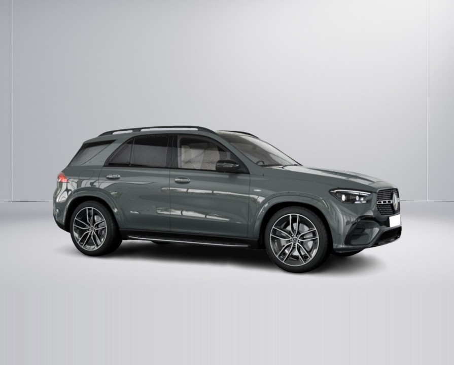 Mercedes-Benz GLE 350de 4MATIC (2)