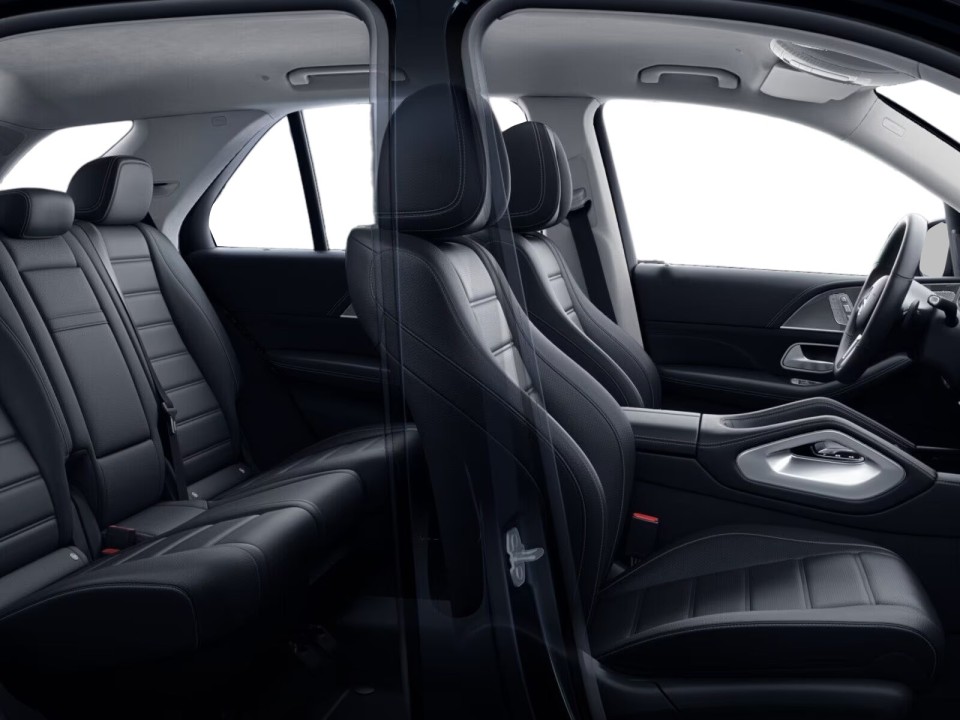 Mercedes-Benz GLE 400d 4MATIC AMG Line - foto 12