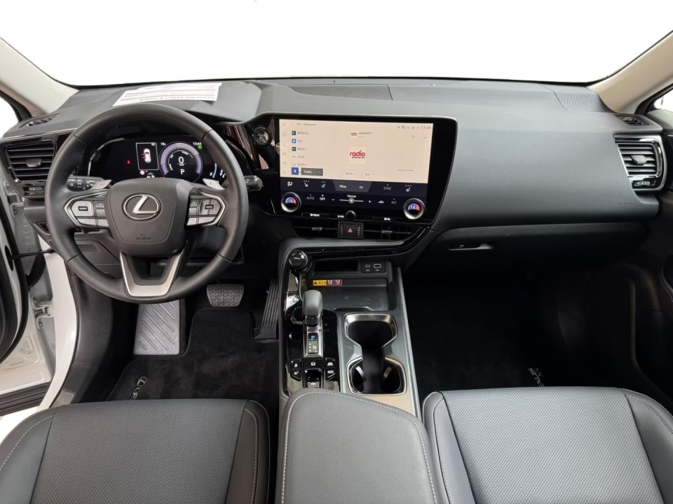 Lexus Seria NX 450h+ AWD Business Line - foto 6