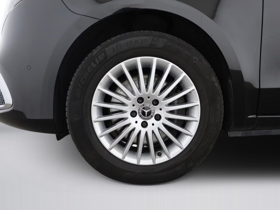 Mercedes-Benz V 300d 4MATIC Avantgarde Extralong - foto 20