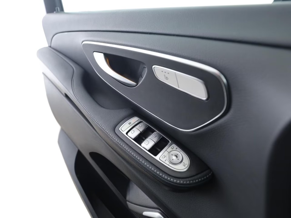 Mercedes-Benz V 300d 4MATIC Avantgarde Extralong - foto 18