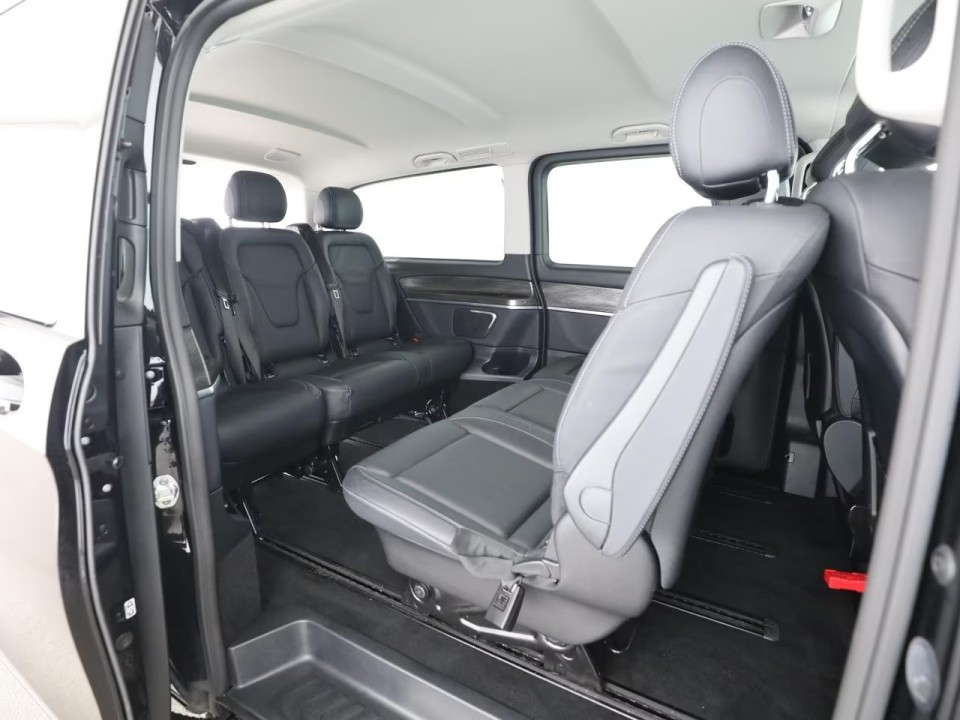 Mercedes-Benz V 300d 4MATIC Avantgarde Extralong - foto 11