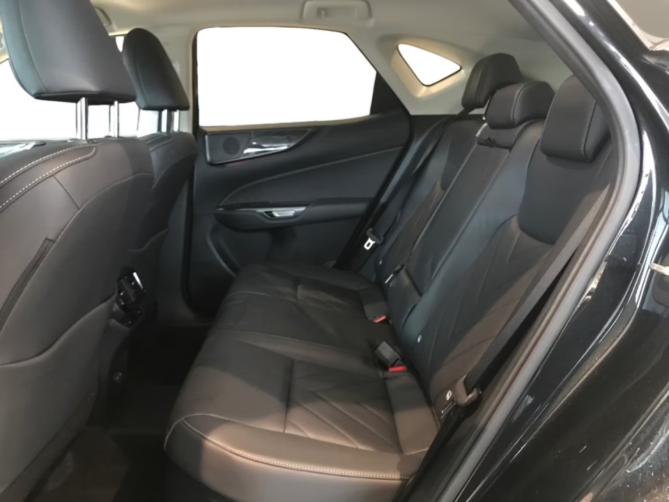 Lexus Seria NX 450h+ AWD Executive Line - foto 10