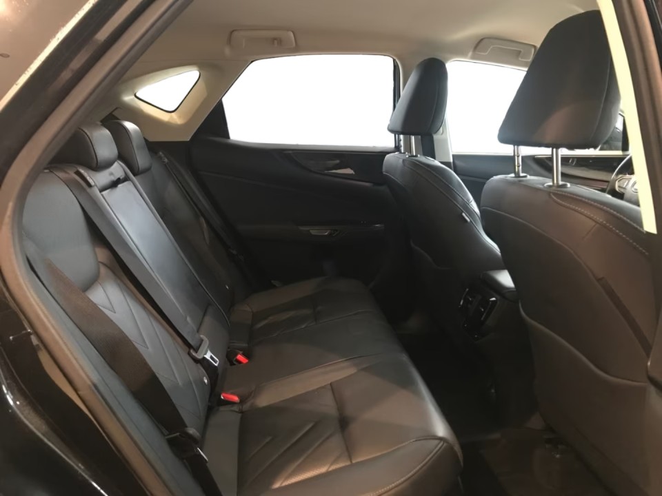 Lexus Seria NX 450h+ AWD Executive Line - foto 11